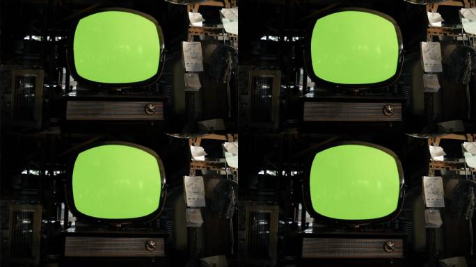 绿色屏幕的老式圆形电视