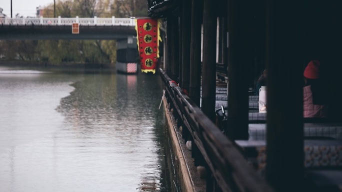 嘉兴月河雨景