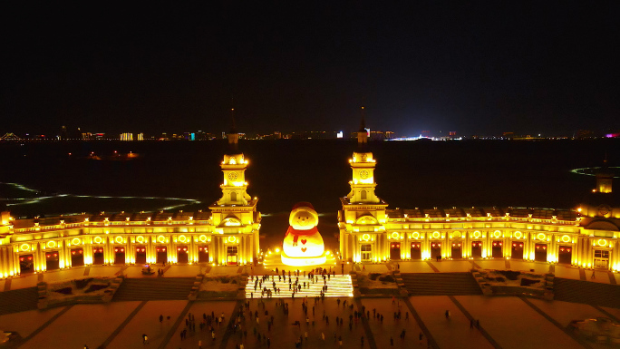 群力大雪人雪塑夜景航拍群力音乐公园夜景