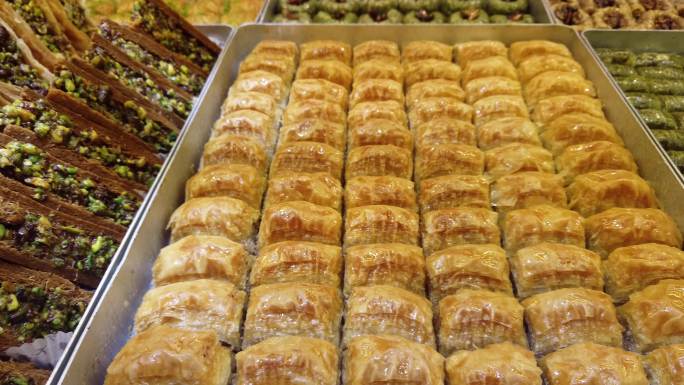传统土耳其甜点传统烘焙糖果甜饼视频素材