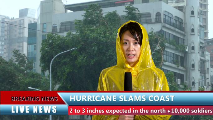 亚洲女电视台天气记者报道飓风