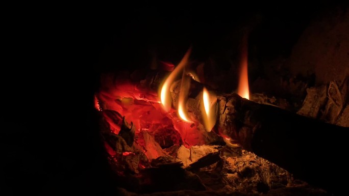烧材火做饭取暖