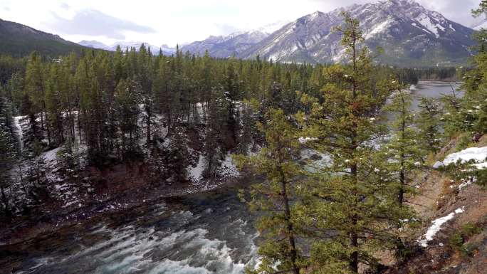 加拿大落基山脉班夫国家公园航拍