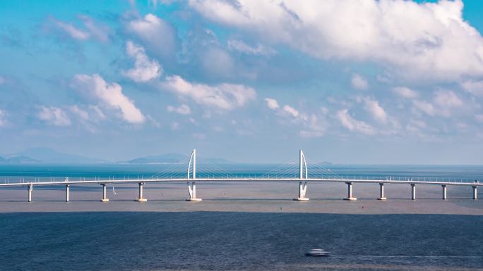 蓝天白云下的港珠澳大桥延时4K