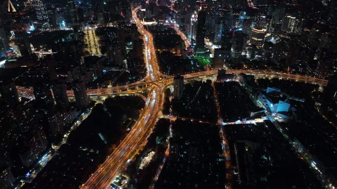 上海市中心道路夜景航拍