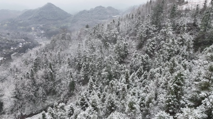 航拍雪景