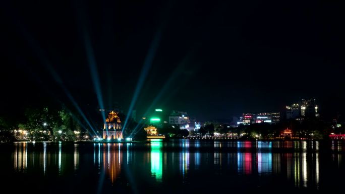 河内夜景与色彩绚丽的黄岩湖