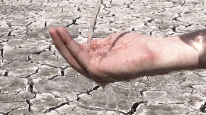 水资源危机和干旱危机户外干旱气候