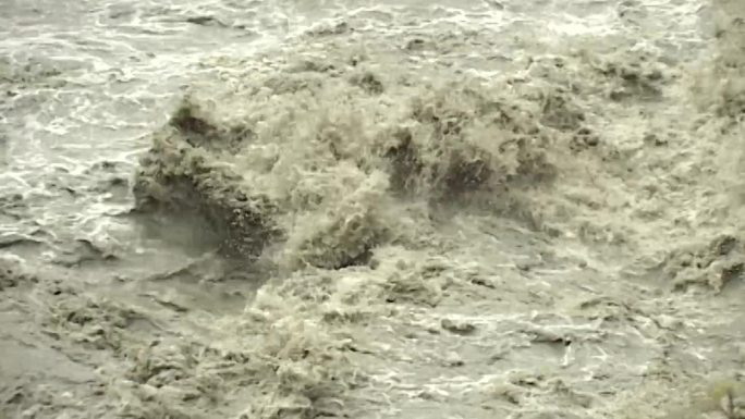 印度圣河恒河克达纳的洪灾