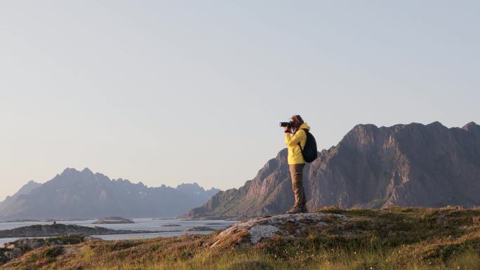 拍摄风景的摄影师斯堪的纳维亚旅游