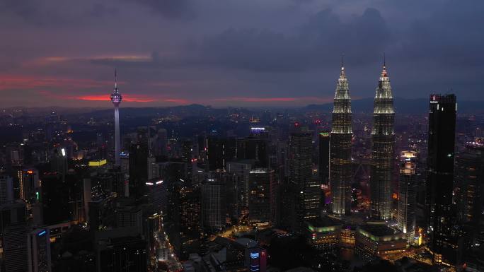 吉隆坡市中心繁华都市夜景灯光秀宣传片航拍
