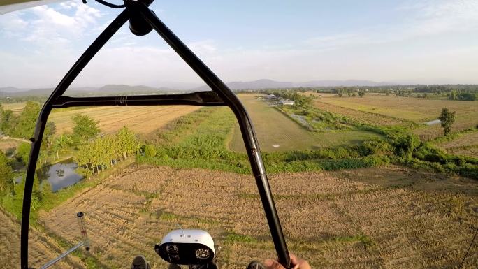 超轻型飞机滑翔机农场喷洒农药飞机单螺旋桨