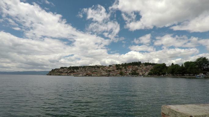 奥赫里德湖与古城景观