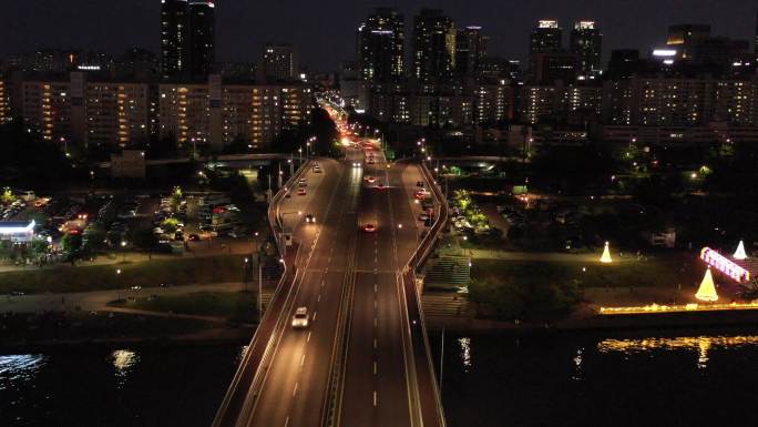 夜间城市鸟瞰氛围-都市亮化工程-灯光车水