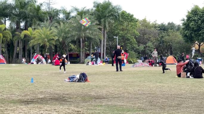 升格拍摄（慢动作）儿童公园小朋友在放风筝