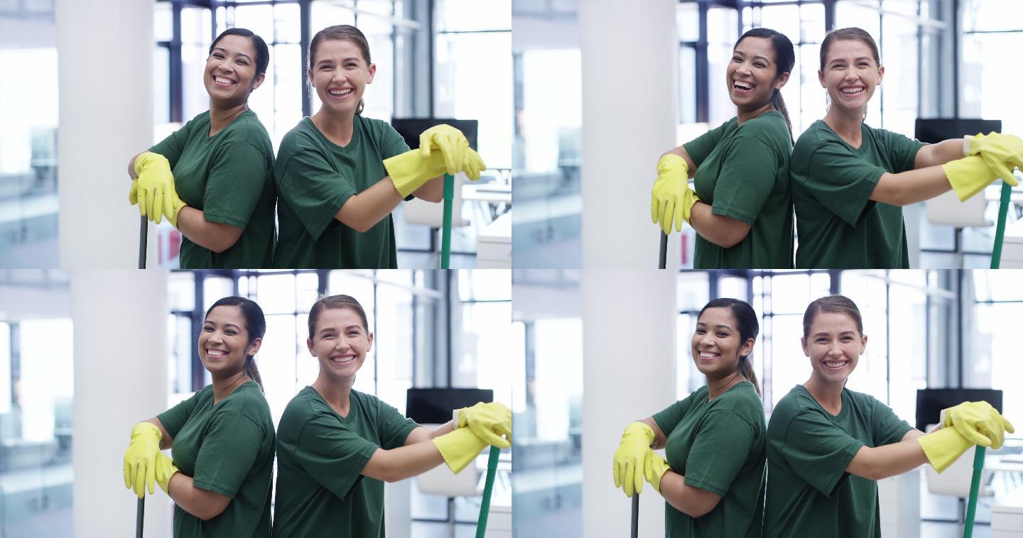 保洁服务外国劳动者打扫卫生笑脸