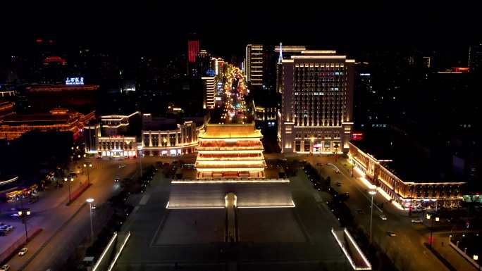 2022年春节太原五一广场邮政大厦夜景