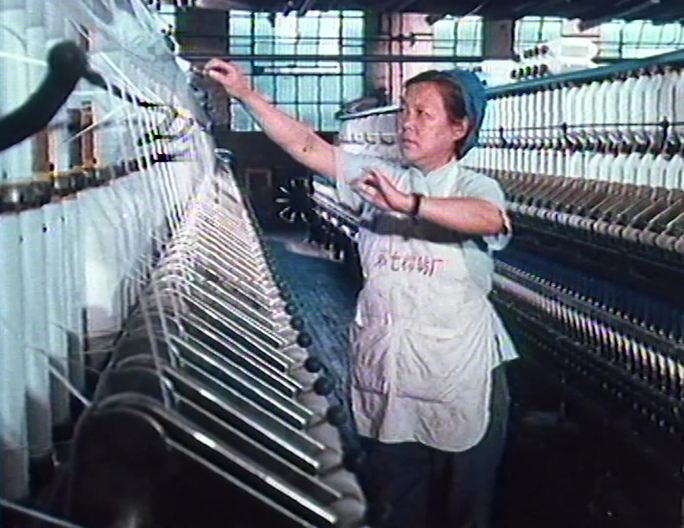 70年代上海纺织厂领导干部女工