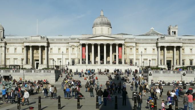特拉法加广场上的伦敦国家美术馆