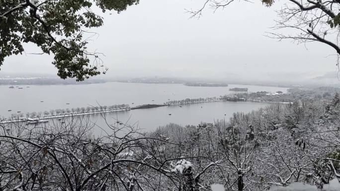 西湖雪景