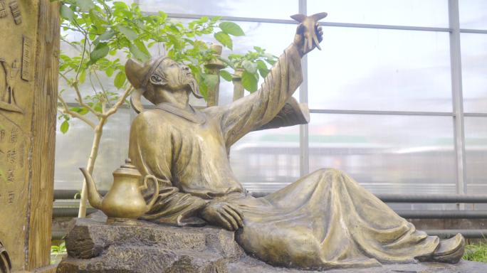 李白雕像，临沂兰陵历史典故