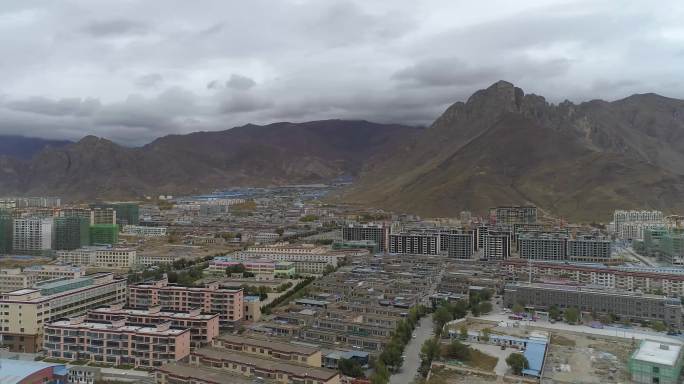 西藏小镇民居