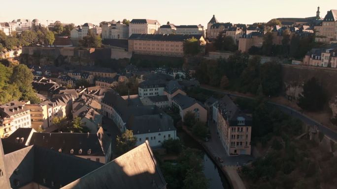 卢森堡王国的首都古堡雪地里欧洲城堡4K航