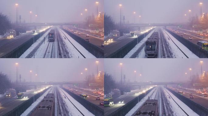 北京大雪地铁行驶
