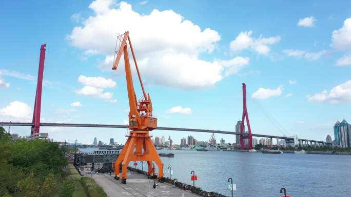 上海杨浦大桥横穿黄浦江工业遗存展示原素材