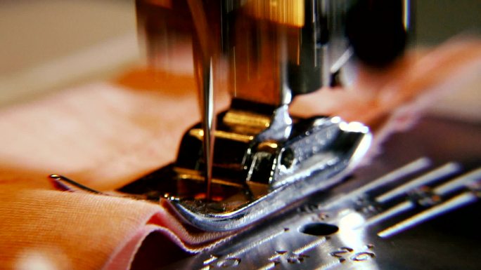 缝纫机和缝纫工具