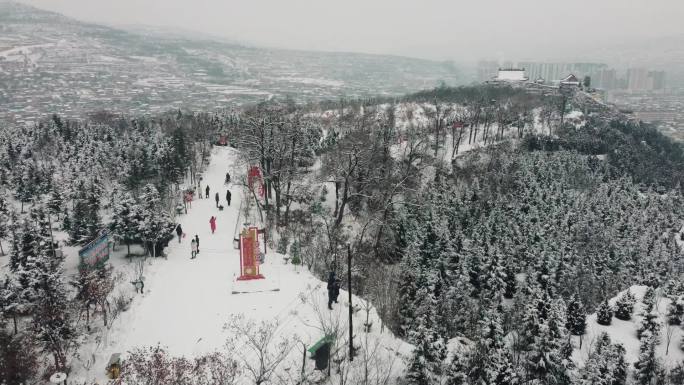 甘肃秦安泰山庙航拍