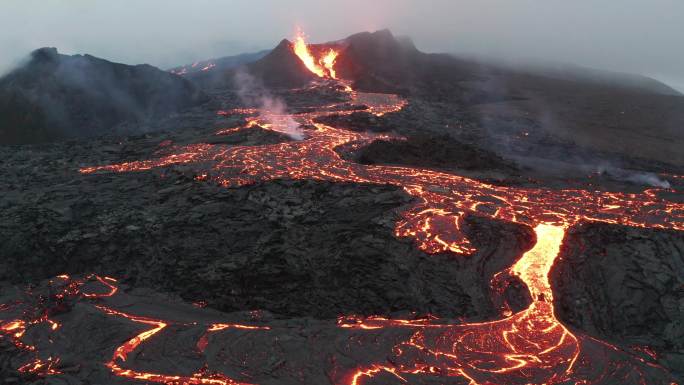 火山喷发熔岩岩浆爆发熔浆地狱岩
