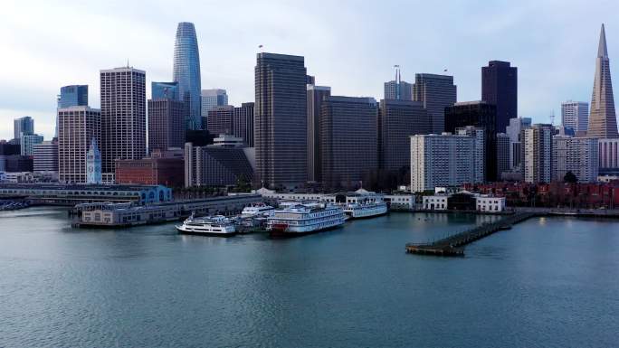 旧金山美国航拍港口船只高楼大厦