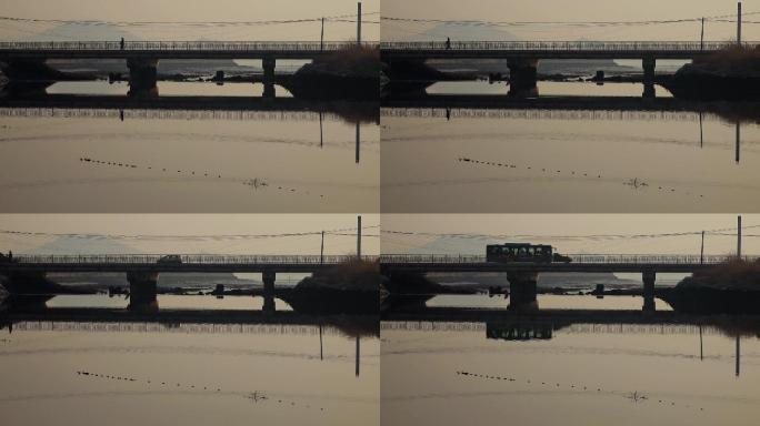 原创升格拍摄素材桥上车流与水中倒影