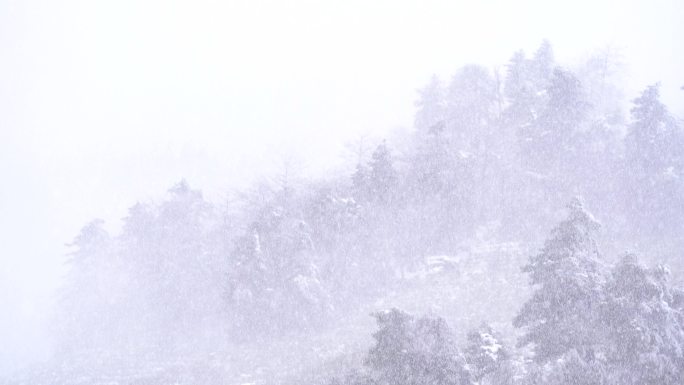 江南山区冬天寒潮大雪水墨中国风