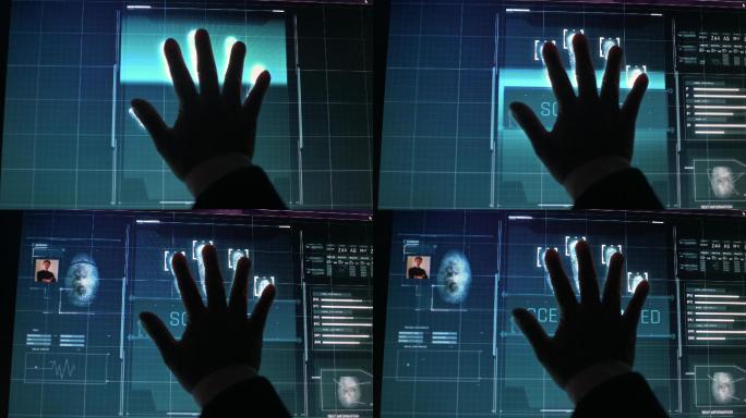 手放在扫描设备屏幕上进行安全检查