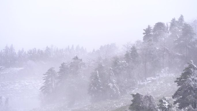 江南浙江山区冬天大雪水墨山水中国风暴雪