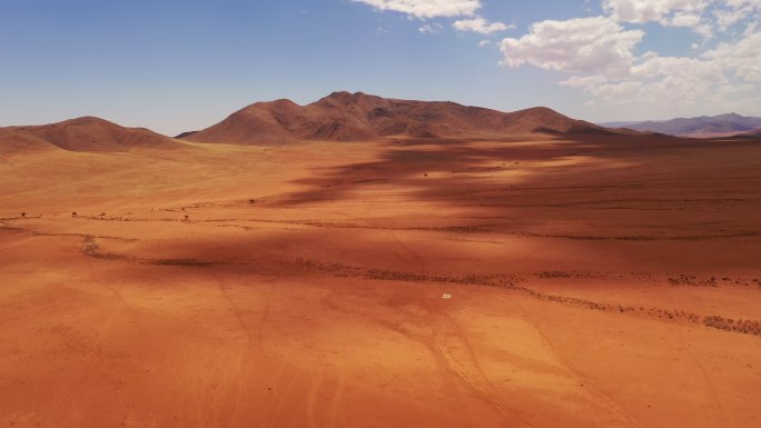 非洲纳米比亚阳光灿烂的沙漠景观
