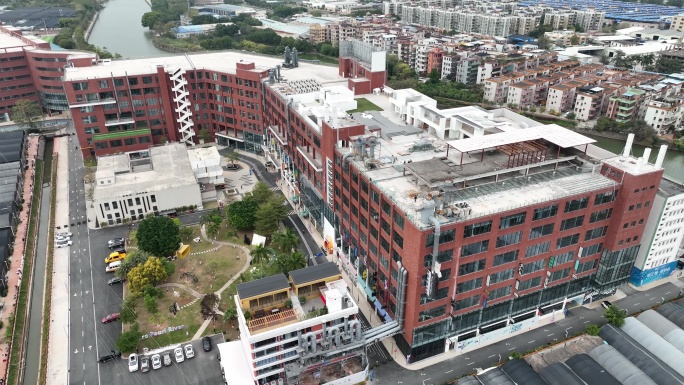 航拍广州珠江钢琴创梦园全貌（御3）