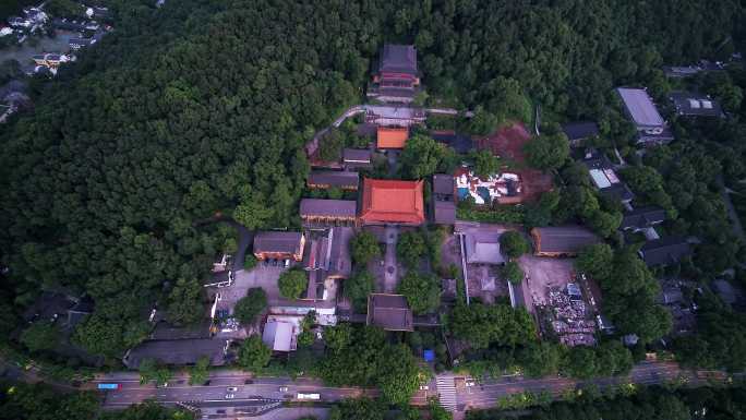 航拍杭州西湖风景区南屏山净慈寺古刹庙宇