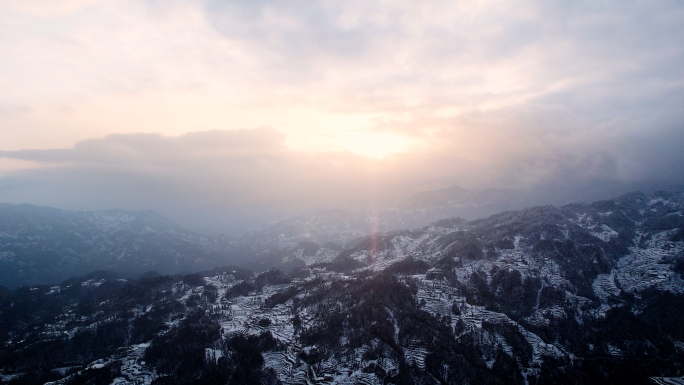 4K 云雾雪山雪景