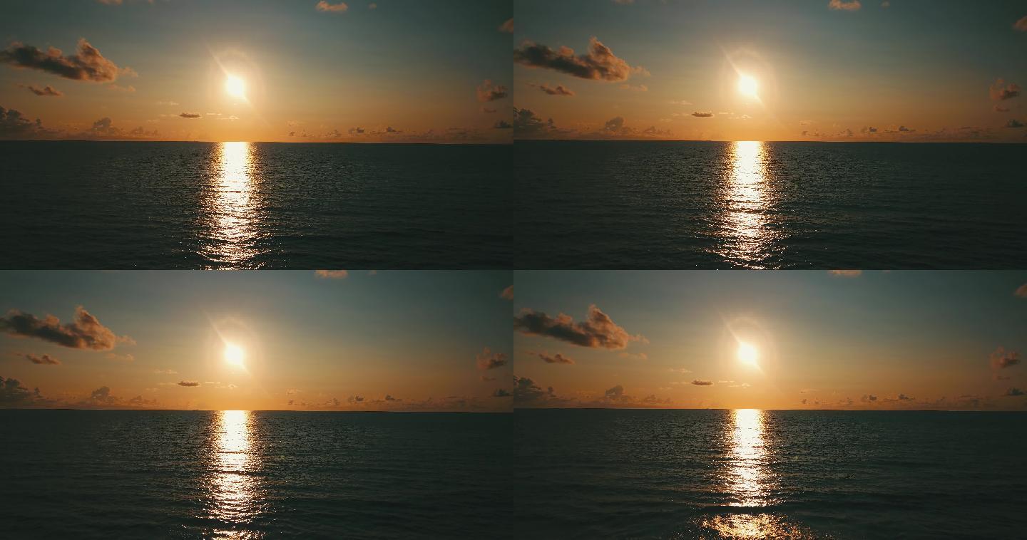 金色太阳下的海洋景观