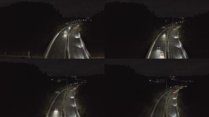 深夜顺畅的高速公路航拍
