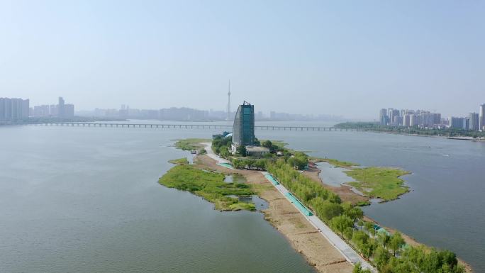 4K正版航拍临沂市沂河城市风景