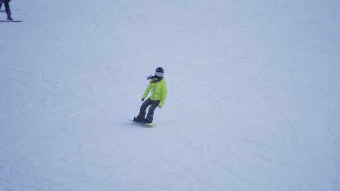 实拍滑雪体验