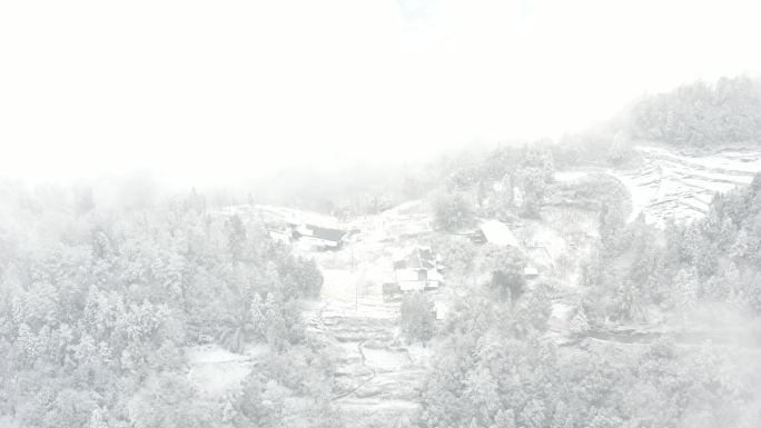 渝东南山区雪景航拍1