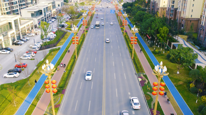 春节挂满红灯笼的街道航拍 4k