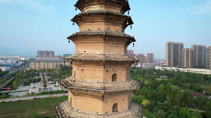 航拍山西运城市芮城县寿圣寺舍利塔带夜景