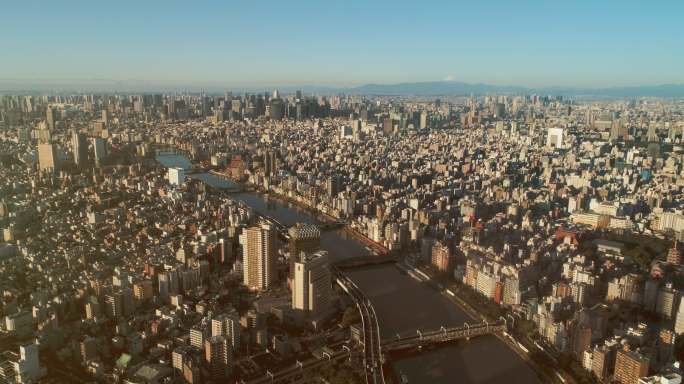 东京市中心与日本富士山