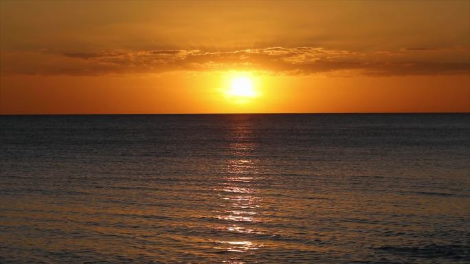 日落是的海面落日夕阳下午大海傍晚残阳